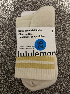 Lululemon Daily Essential Socks